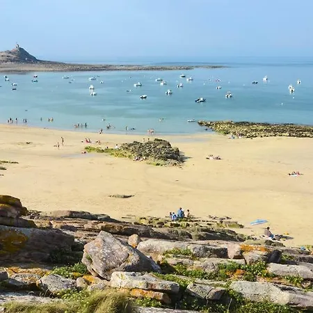 Les Sables D'or مكان تخييم